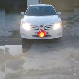 Toyota Camry 2011