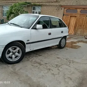 Opel Astra 1993