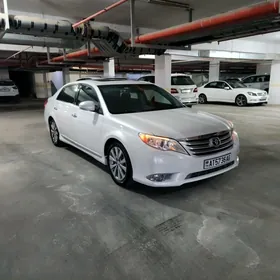 Toyota Avalon 2011