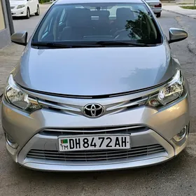 Toyota Yaris 2014