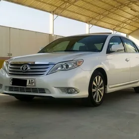 Toyota Avalon 2011