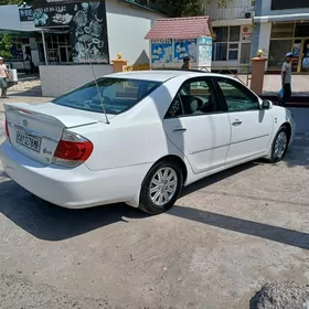 Toyota Camry 2005