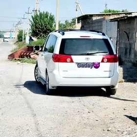 Toyota Sienna 2009