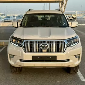 Toyota Land Cruiser Prado 2023