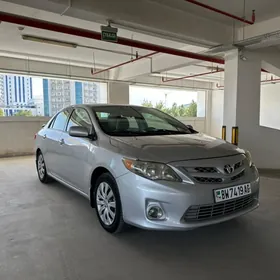 Toyota Corolla 2012