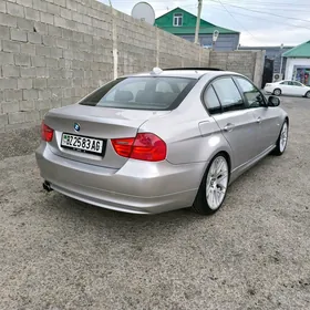 BMW 328 2010