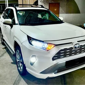 Toyota RAV4 2022