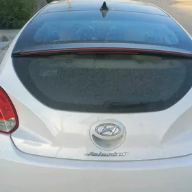 Hyundai Veloster 2012