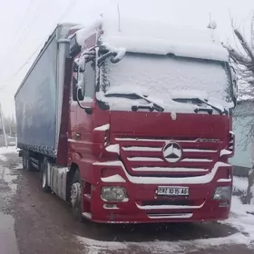 Mercedes-Benz ACTROS 3331 2008