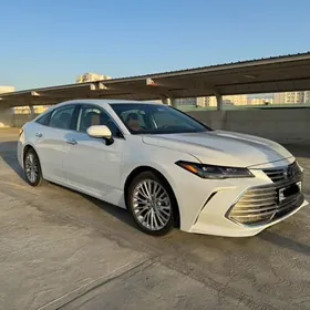 Toyota Avalon 2020