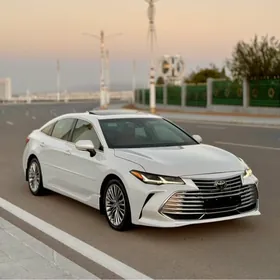 Toyota Avalon 2019