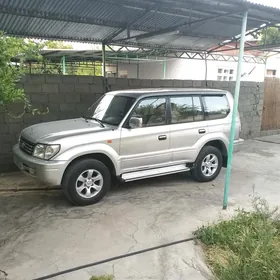 Toyota Land Cruiser Prado 2002