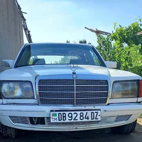Mercedes-Benz 190E 1987