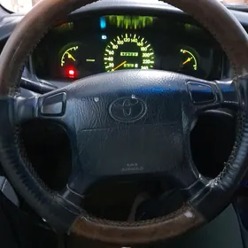 Toyota Carina 1995