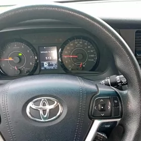 Toyota Sienna 2017