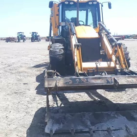 jcb traktyr şafyor gerek