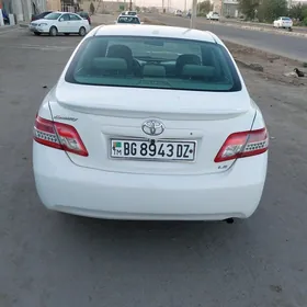 Toyota Camry 2010