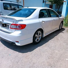 Toyota Corolla 2012