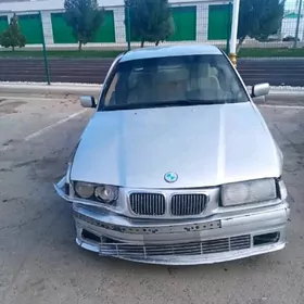 BMW 325