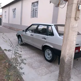 Lada 21099 2001