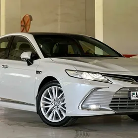 Toyota Camry 2022