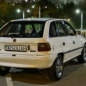 Opel Astra 1992