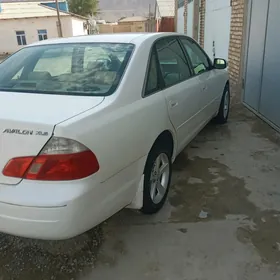 Toyota Avalon 2003