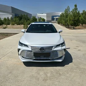 Toyota Avalon 2020