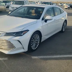 Toyota Avalon 2021