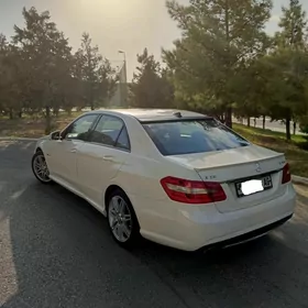 Mercedes-Benz E350 2011