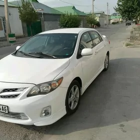 Toyota Corolla 2011