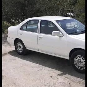 Nissan Sunny 1998