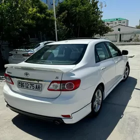 Toyota Corolla 2012