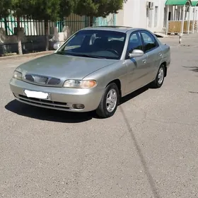 Daewoo Nubira 1999