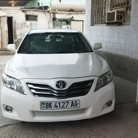 Toyota Camry 2010