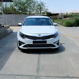 Kia Optima 2020