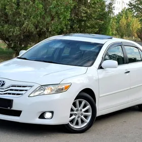 Toyota Camry 2010