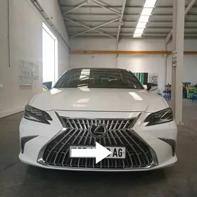 Lexus ES 350 2023