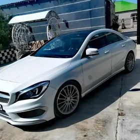 Mercedes-Benz CLA 2014