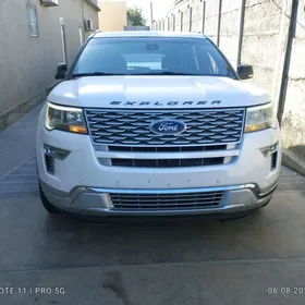 Ford Explorer 2019