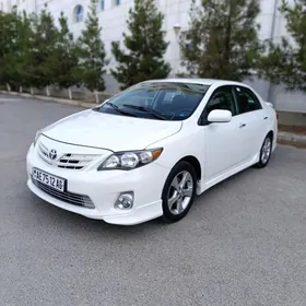 Toyota Corolla 2013