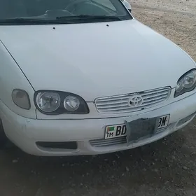 Toyota Corolla 2000