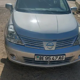 Nissan Versa 2009