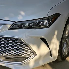 Toyota Avalon 2021