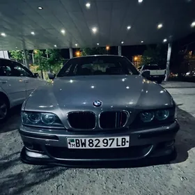 BMW E39 1998