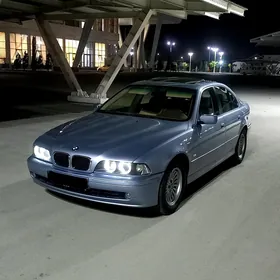 BMW E39 2002