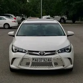 Toyota Camry 2015