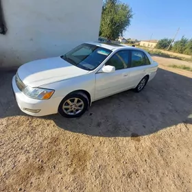 Toyota Avalon 2000