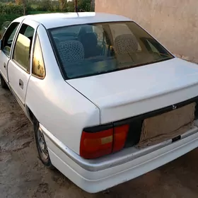 Opel Vectra 1990