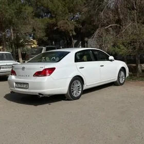 Toyota Avalon 2005